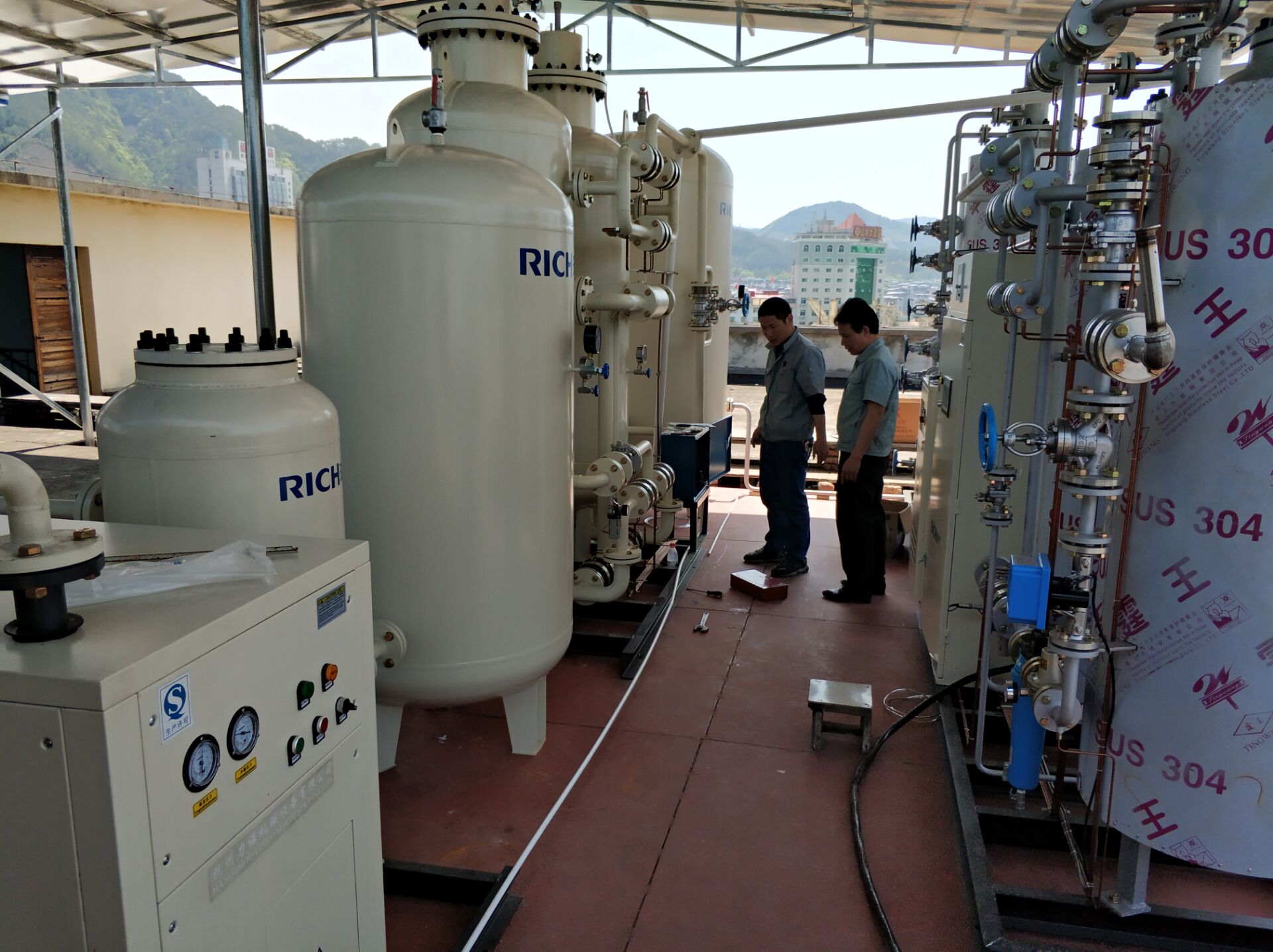 電子制氮機